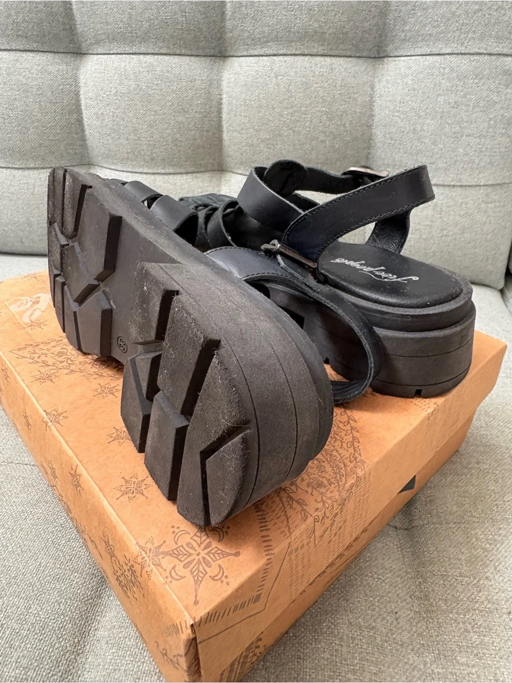 NWOT Free People Black Delaney Fisherman Platform Sandals with box.